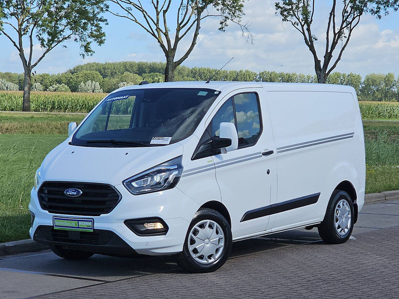 Ford Transit Custom 2.0 L1H1 Navi Trekhaak - Xe van nhỏ gọn: hình 2 Ford Transit Custom 2.0 L1H1 Navi Trekhaak - Xe van nhỏ gọn: hình 2