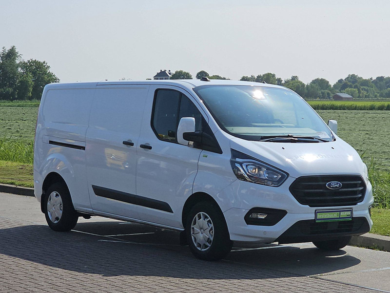 Ford Transit Custom 2.0 L2H1 Navi Euro6 AC! - Xe van nhỏ gọn: hình 5 Ford Transit Custom 2.0 L2H1 Navi Euro6 AC! - Xe van nhỏ gọn: hình 5