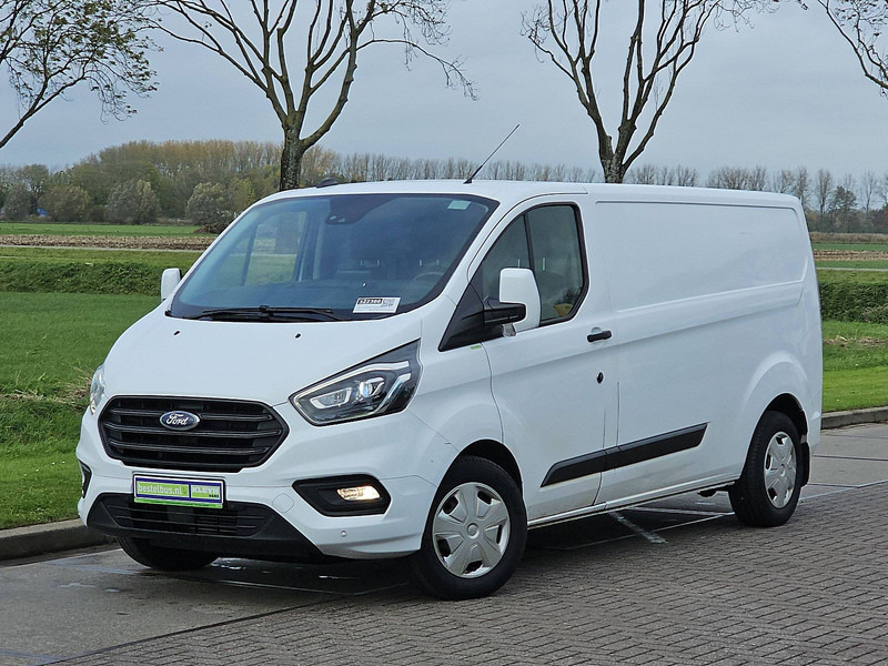 Ford Transit Custom 2.0 L2H1 Navi Inrchting! - Xe van nhỏ gọn: hình 2 Ford Transit Custom 2.0 L2H1 Navi Inrchting! - Xe van nhỏ gọn: hình 2