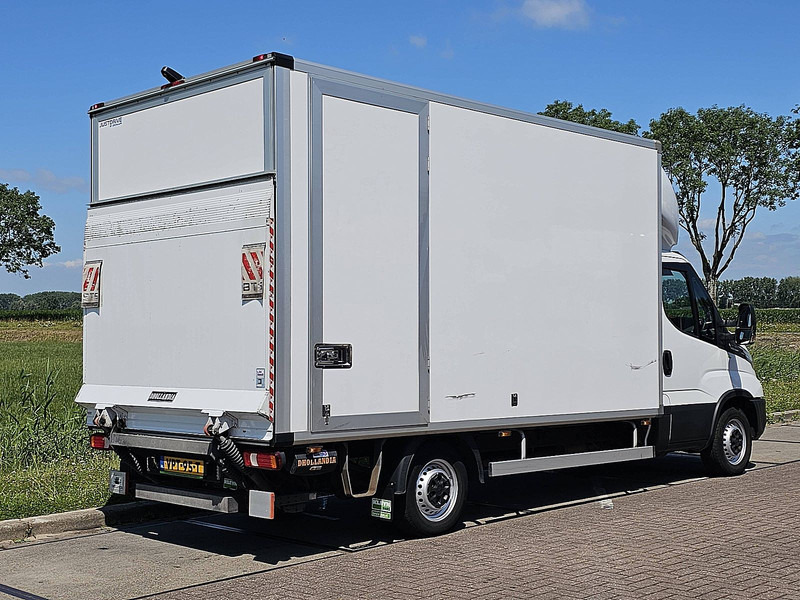 Iveco Daily 35S14 ac automaat EURO6 - Xe tải nhỏ thùng kín: hình 3 Iveco Daily 35S14 ac automaat EURO6 - Xe tải nhỏ thùng kín: hình 3