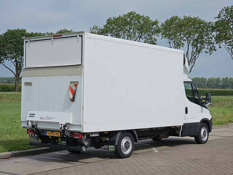 Iveco Daily 35S15 Bakwagen Laadklep! - Xe tải nhỏ thùng kín: hình 3 Iveco Daily 35S15 Bakwagen Laadklep! - Xe tải nhỏ thùng kín: hình 3