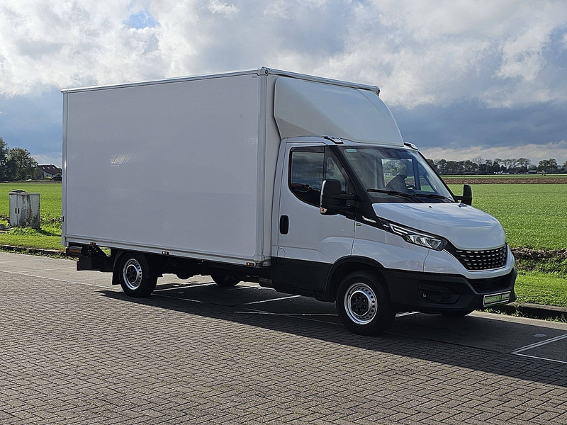 Iveco Daily 35S18 3.0ltr ac aut. EUR6 - Xe tải nhỏ thùng kín: hình 5 Iveco Daily 35S18 3.0ltr ac aut. EUR6 - Xe tải nhỏ thùng kín: hình 5