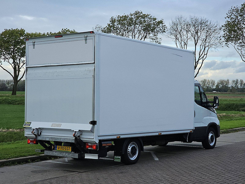 Iveco Daily 35S18 3.0ltr ac aut. EUR6 - Xe tải nhỏ thùng kín: hình 3 Iveco Daily 35S18 3.0ltr ac aut. EUR6 - Xe tải nhỏ thùng kín: hình 3