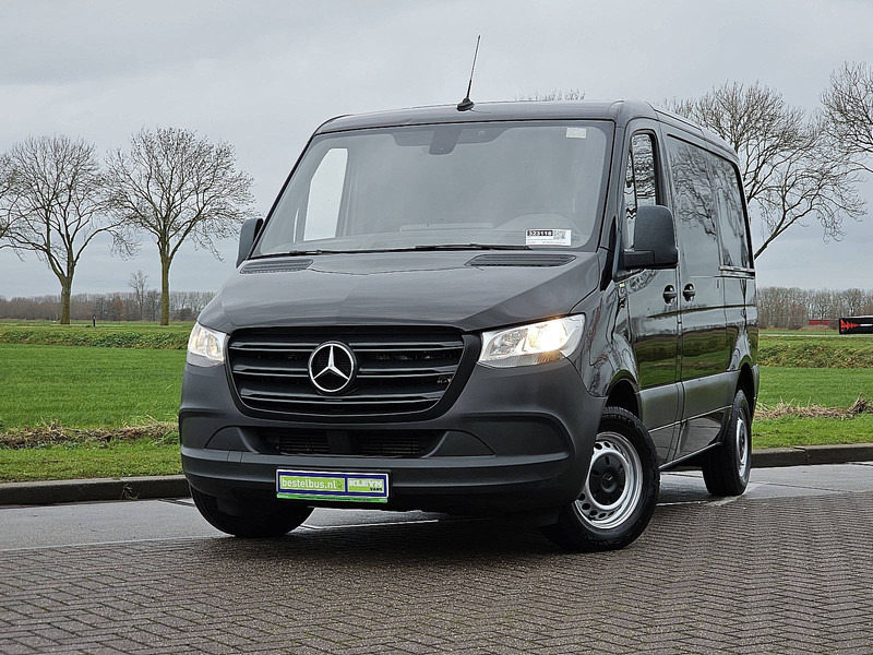 Mercedes-Benz Sprinter 211 CDI AUT. L1H1 - Xe van nhỏ gọn: hình 1 Mercedes-Benz Sprinter 211 CDI AUT. L1H1 - Xe van nhỏ gọn: hình 1