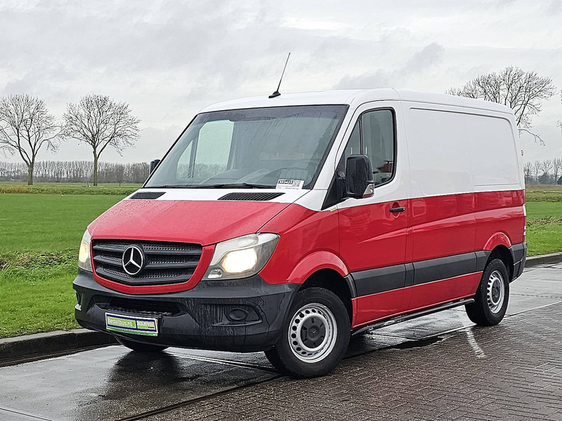 Mercedes-Benz Sprinter 214 CDI L1H1 - Xe van nhỏ gọn: hình 2 Mercedes-Benz Sprinter 214 CDI L1H1 - Xe van nhỏ gọn: hình 2