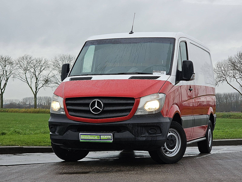 Mercedes-Benz Sprinter 214 CDI L1H1 - Xe van nhỏ gọn: hình 1 Mercedes-Benz Sprinter 214 CDI L1H1 - Xe van nhỏ gọn: hình 1
