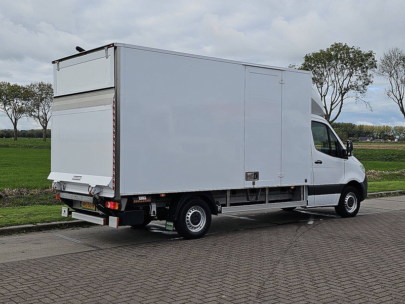 Mercedes-Benz Sprinter 314 Bakwagen Laadklep! - Xe tải nhỏ thùng kín: hình 3 Mercedes-Benz Sprinter 314 Bakwagen Laadklep! - Xe tải nhỏ thùng kín: hình 3