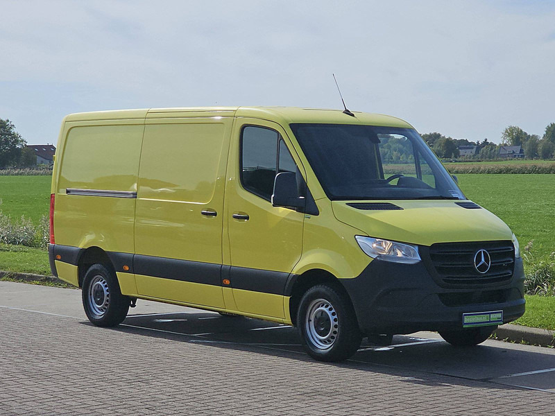 Mercedes-Benz Sprinter 314 CDI L2H1 - Xe van nhỏ gọn: hình 5 Mercedes-Benz Sprinter 314 CDI L2H1 - Xe van nhỏ gọn: hình 5