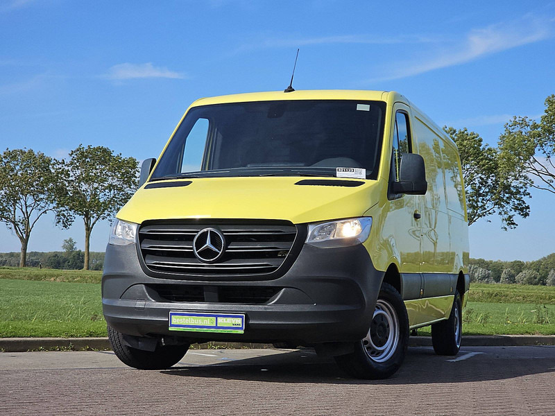 Mercedes-Benz Sprinter 314 CDI L2H1 - Xe van nhỏ gọn: hình 1 Mercedes-Benz Sprinter 314 CDI L2H1 - Xe van nhỏ gọn: hình 1