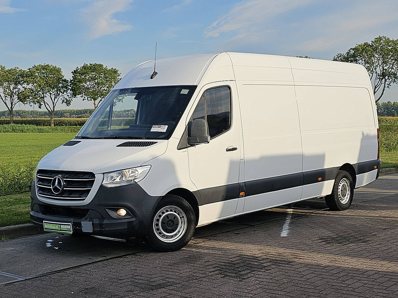 Mercedes-Benz Sprinter 314 - Xe van chở hàng: hình 2 Mercedes-Benz Sprinter 314 - Xe van chở hàng: hình 2