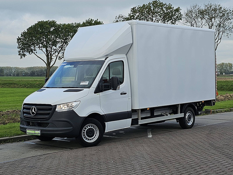 Mercedes-Benz Sprinter 315 Bakwagen Laadklep! - Xe tải nhỏ thùng kín: hình 2 Mercedes-Benz Sprinter 315 Bakwagen Laadklep! - Xe tải nhỏ thùng kín: hình 2