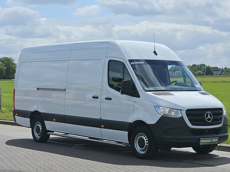 Mercedes-Benz Sprinter 315 L3H2 3.5T-AHG Autom! - Xe van chở hàng: hình 5 Mercedes-Benz Sprinter 315 L3H2 3.5T-AHG Autom! - Xe van chở hàng: hình 5