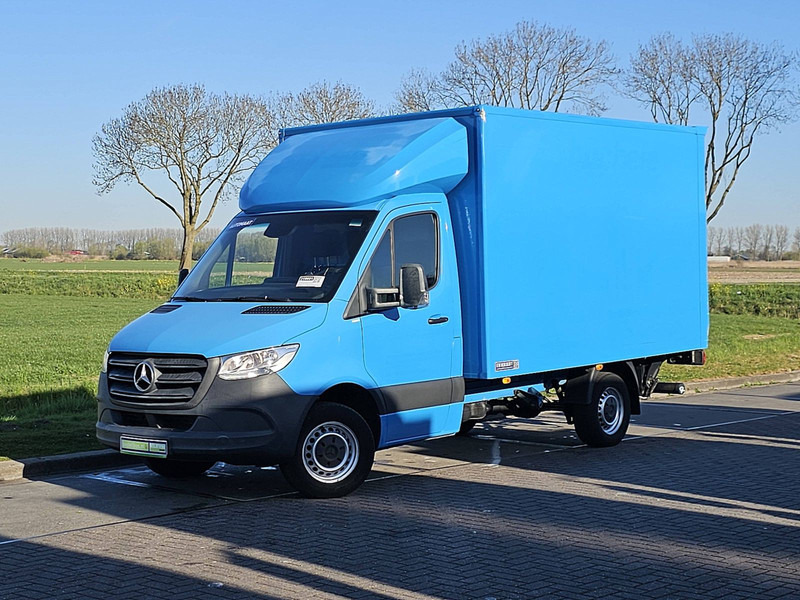 Mercedes-Benz Sprinter 316 Bakwagen Laadklep! - Xe tải nhỏ thùng kín: hình 2 Mercedes-Benz Sprinter 316 Bakwagen Laadklep! - Xe tải nhỏ thùng kín: hình 2