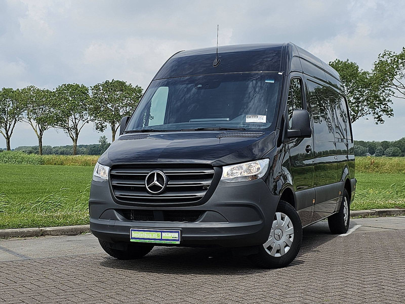 Mercedes-Benz Sprinter 317 L2H2 3.5t-Trekhaak - Xe van chở hàng: hình 1 Mercedes-Benz Sprinter 317 L2H2 3.5t-Trekhaak - Xe van chở hàng: hình 1