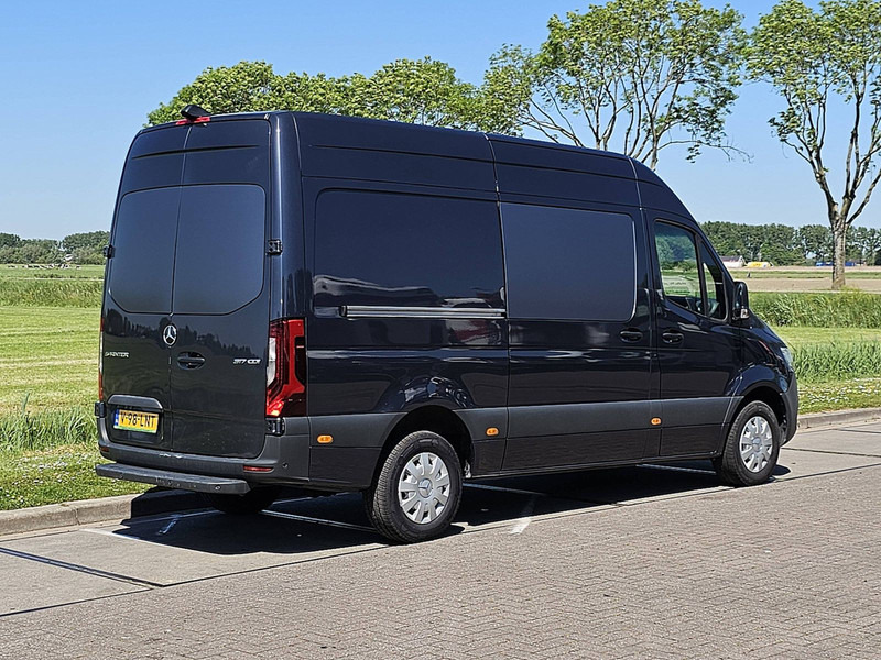 Mercedes-Benz Sprinter 317 L2H2 LED Navi ! - Xe van nhỏ gọn: hình 3 Mercedes-Benz Sprinter 317 L2H2 LED Navi ! - Xe van nhỏ gọn: hình 3