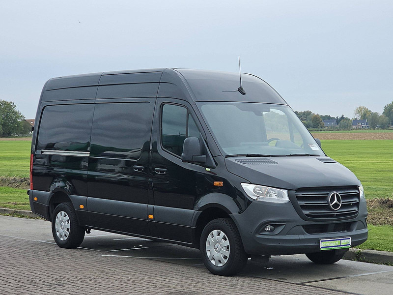 Mercedes-Benz Sprinter 317 L2H2 Mbux 360camera! - Xe van chở hàng: hình 5 Mercedes-Benz Sprinter 317 L2H2 Mbux 360camera! - Xe van chở hàng: hình 5