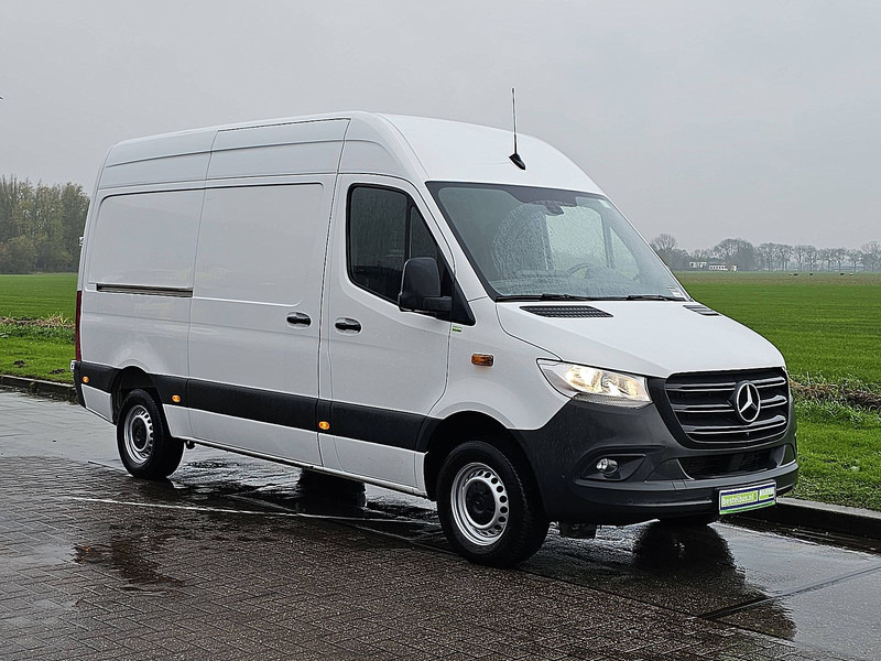 Mercedes-Benz Sprinter 317 L2H2 Mbux Navi RWD! - Xe van chở hàng: hình 5 Mercedes-Benz Sprinter 317 L2H2 Mbux Navi RWD! - Xe van chở hàng: hình 5