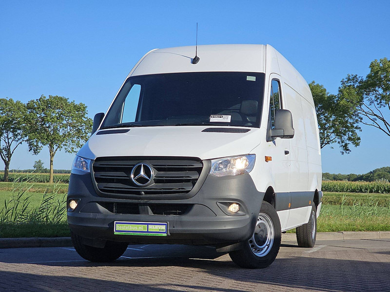 Mercedes-Benz Sprinter 317 L2H2 Navi Euro6 - Xe van chở hàng: hình 1 Mercedes-Benz Sprinter 317 L2H2 Navi Euro6 - Xe van chở hàng: hình 1