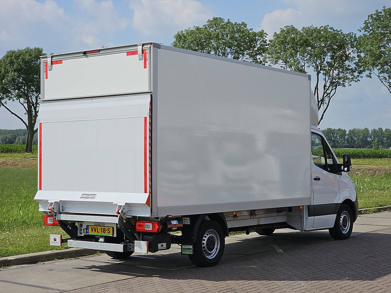 Mercedes-Benz Sprinter 317 ac LED EURO6 - Xe tải nhỏ thùng kín: hình 3 Mercedes-Benz Sprinter 317 ac LED EURO6 - Xe tải nhỏ thùng kín: hình 3