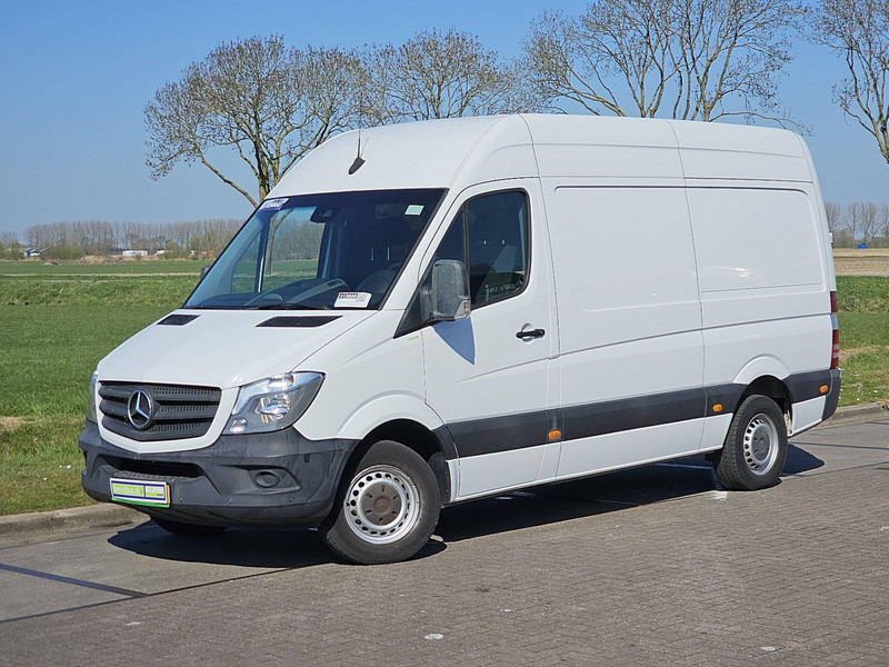 Mercedes-Benz Sprinter 319 L2H2 3.0Ltr V6 Navi! - Xe van chở hàng: hình 2 Mercedes-Benz Sprinter 319 L2H2 3.0Ltr V6 Navi! - Xe van chở hàng: hình 2