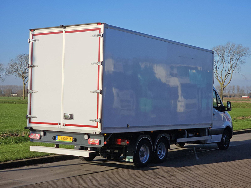 Mercedes-Benz Sprinter 515 Clickstar EURO6 - Xe tải nhỏ thùng kín: hình 3 Mercedes-Benz Sprinter 515 Clickstar EURO6 - Xe tải nhỏ thùng kín: hình 3