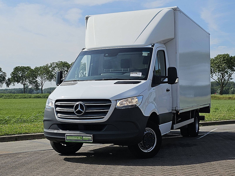 Mercedes-Benz Sprinter 516 ac EURO6 - Xe tải nhỏ thùng kín: hình 1 Mercedes-Benz Sprinter 516 ac EURO6 - Xe tải nhỏ thùng kín: hình 1