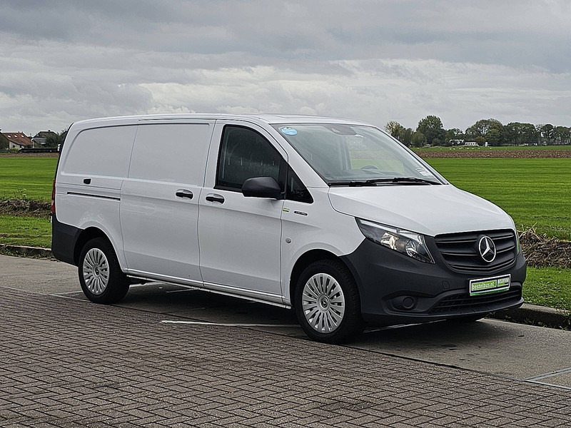 Mercedes-Benz eVito L2 66 kWh Long Range - Xe van nhỏ gọn, Xe van điện: hình 5 Mercedes-Benz eVito L2 66 kWh Long Range - Xe van nhỏ gọn, Xe van điện: hình 5
