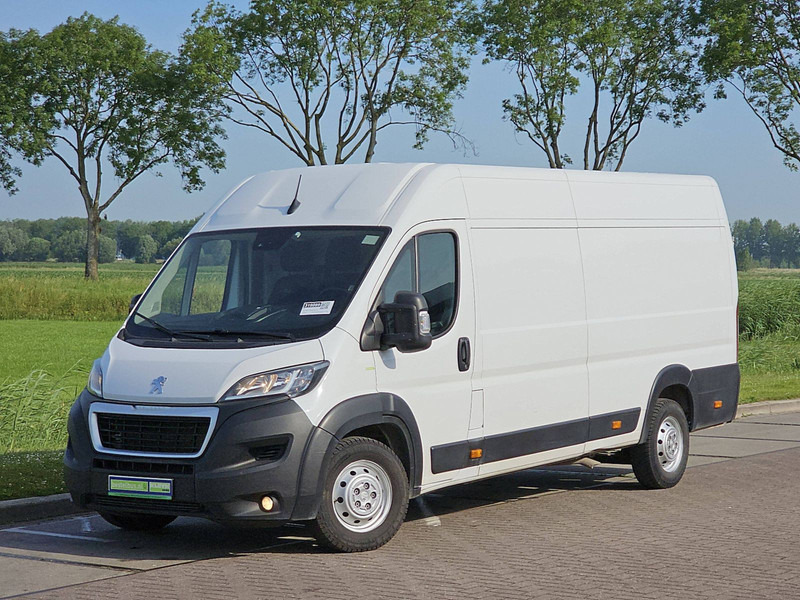 Peugeot Boxer 2.2 BHDI 140 L4H2 - Xe van chở hàng: hình 2 Peugeot Boxer 2.2 BHDI 140 L4H2 - Xe van chở hàng: hình 2
