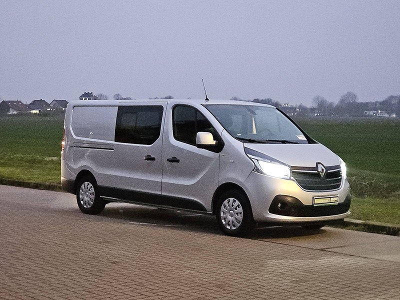 Renault Trafic 2.0 DCI AC DUBB CAB EURO6 - Xe van nhỏ gọn: hình 5 Renault Trafic 2.0 DCI AC DUBB CAB EURO6 - Xe van nhỏ gọn: hình 5