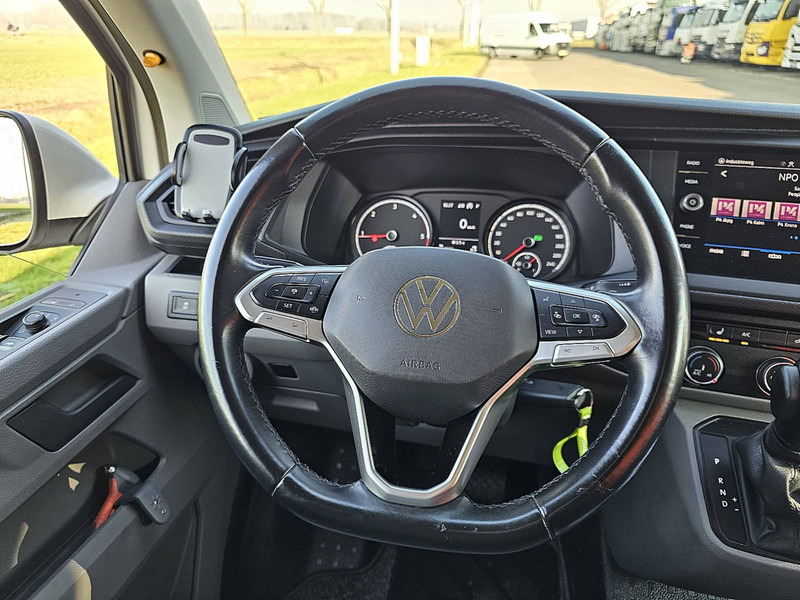 Interior photo 2: Xe van nhỏ gọn Volkswagen Transporter 2.0 TDI L1H1 4MOTION LED!