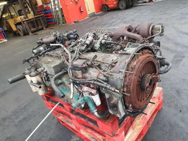 Động cơ Volvo DH10: hình 7
