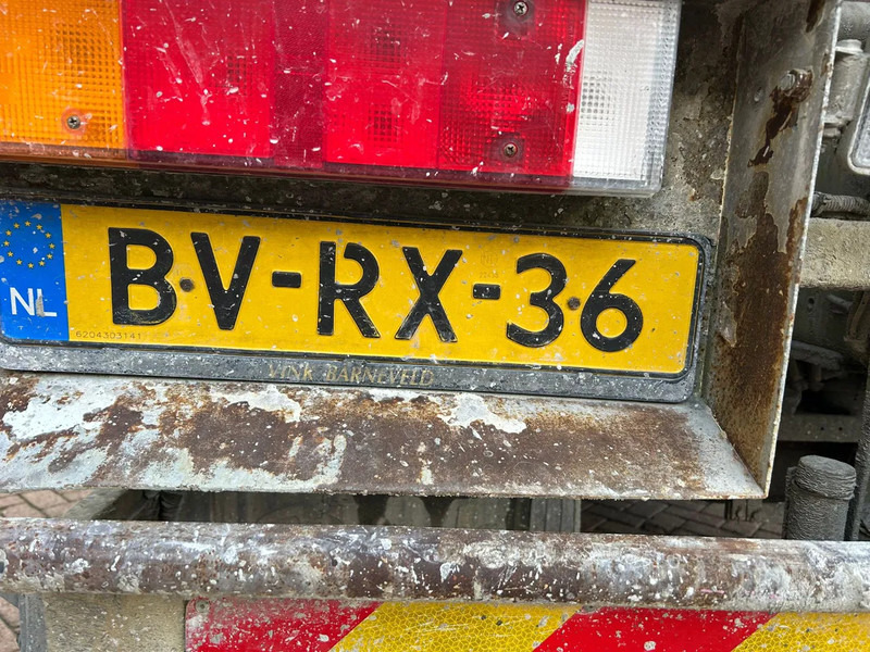 Ginaf X 5250 TS - Xe trộn bê tông: hình 5 Ginaf X 5250 TS - Xe trộn bê tông: hình 5