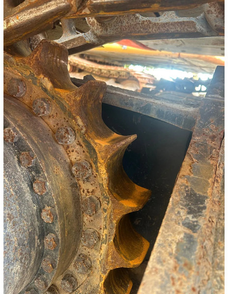 Hitachi ZX300LC-6 - Máy xúc bánh xích: hình 5 Hitachi ZX300LC-6 - Máy xúc bánh xích: hình 5