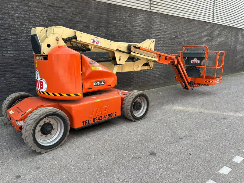 JLG E450AJ - Xe nâng người nhiều khớp nối: hình 3 JLG E450AJ - Xe nâng người nhiều khớp nối: hình 3