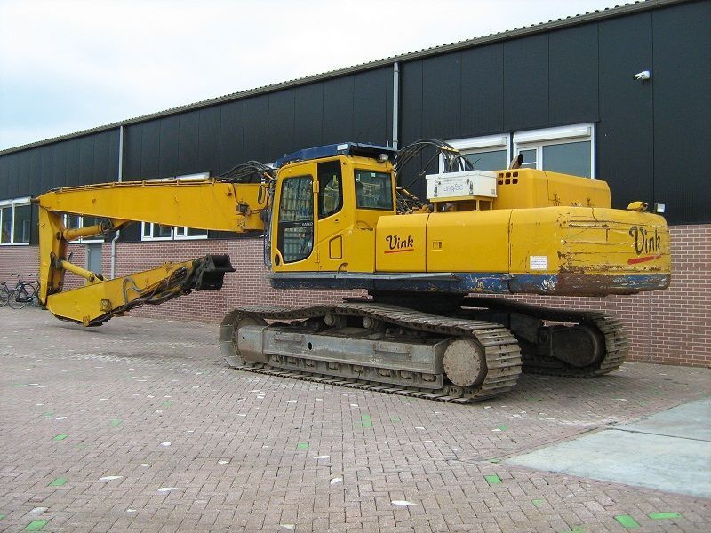 Komatsu PC 450HRD-8 - Máy xúc bánh xích: hình 3 Komatsu PC 450HRD-8 - Máy xúc bánh xích: hình 3