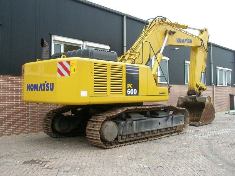 Komatsu PC 600LC-7K - Máy xúc bánh xích: hình 4 Komatsu PC 600LC-7K - Máy xúc bánh xích: hình 4
