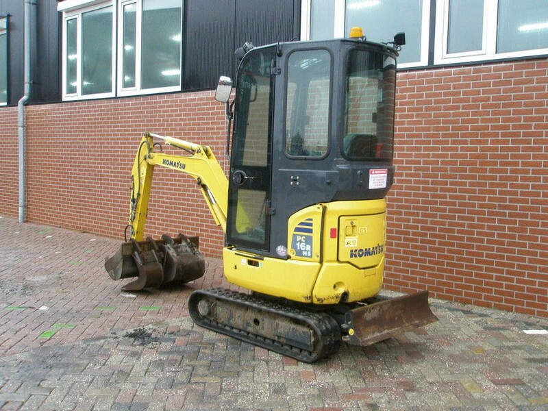 Komatsu PC16R-3HS - Máy xúc mini: hình 2 Komatsu PC16R-3HS - Máy xúc mini: hình 2