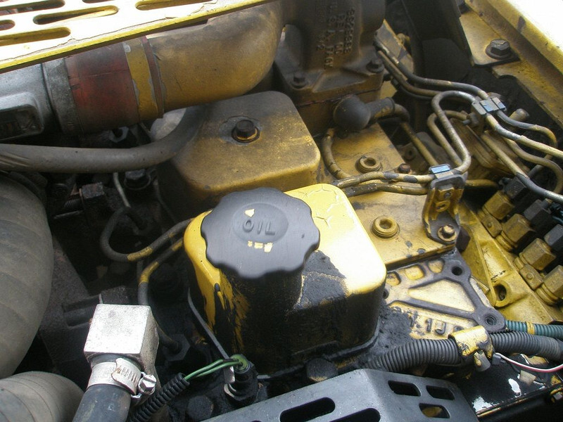 Máy xúc bánh lốp Komatsu PW 130ES-6K: hình 6 Máy xúc bánh lốp Komatsu PW 130ES-6K: hình 6