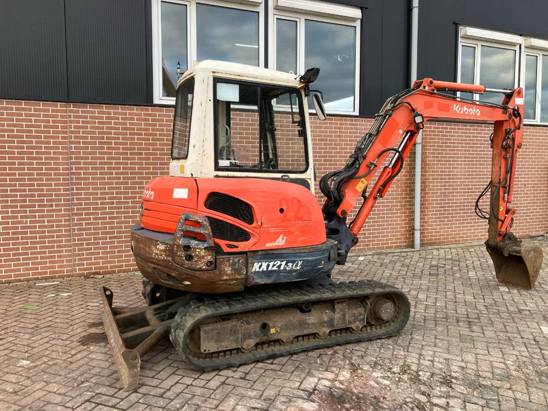 Kubota KX121-3a - Máy xúc mini: hình 4 Kubota KX121-3a - Máy xúc mini: hình 4