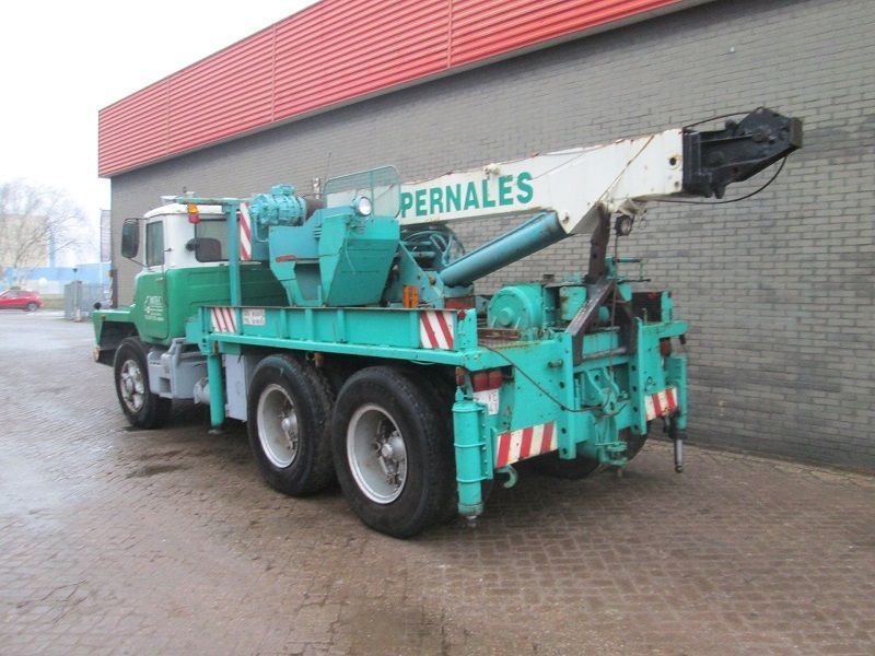 MACK DM807 - Xe cẩu tự hành, Cẩu bánh lốp: hình 3 MACK DM807 - Xe cẩu tự hành, Cẩu bánh lốp: hình 3