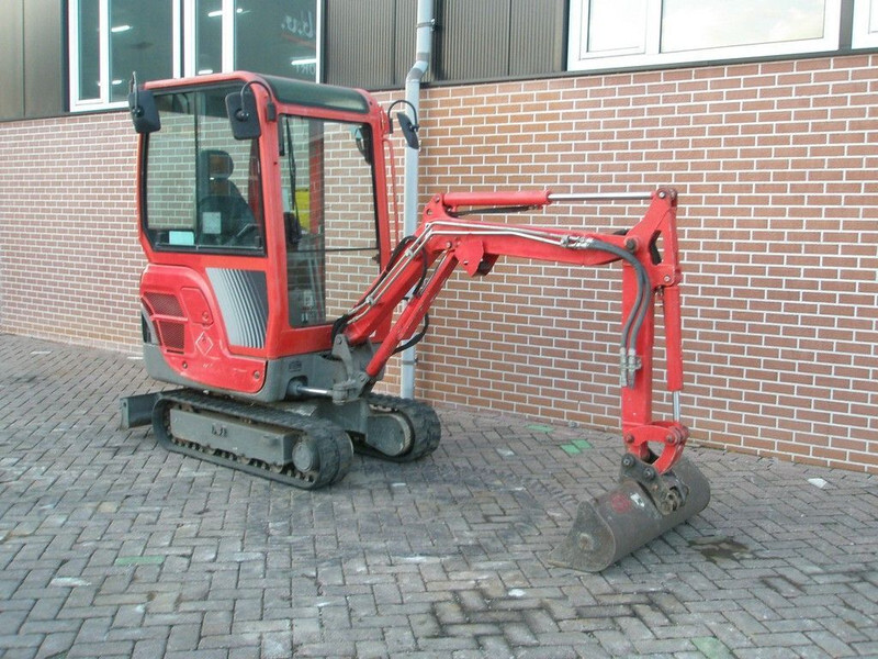 Yanmar SV17 - Máy xúc mini: hình 3 Yanmar SV17 - Máy xúc mini: hình 3