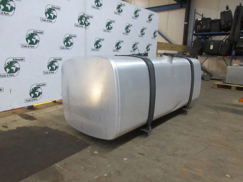 DAF 1681826 BRANDSTOFTANK DAF XF CF 620L EURO 6 - Bình nhiên liệu cho Xe tải: hình 3 DAF 1681826 BRANDSTOFTANK DAF XF CF 620L EURO 6 - Bình nhiên liệu cho Xe tải: hình 3