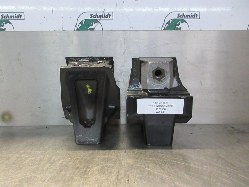 DAF 1929558// 2322719 MOTOR STEUN DAF CF 410 EURO 6 - Cao su chân máy cho Xe tải: hình 2 DAF 1929558// 2322719 MOTOR STEUN DAF CF 410 EURO 6 - Cao su chân máy cho Xe tải: hình 2