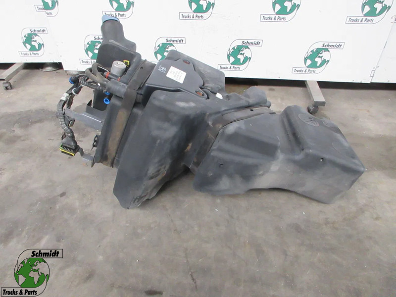 DAF 1981182 //1928238 // 1981181 DAF XF EURO 6 90 LITER INHOUD - Bình nhiên liệu cho Xe tải: hình 1 DAF 1981182 //1928238 // 1981181 DAF XF EURO 6 90 LITER INHOUD - Bình nhiên liệu cho Xe tải: hình 1