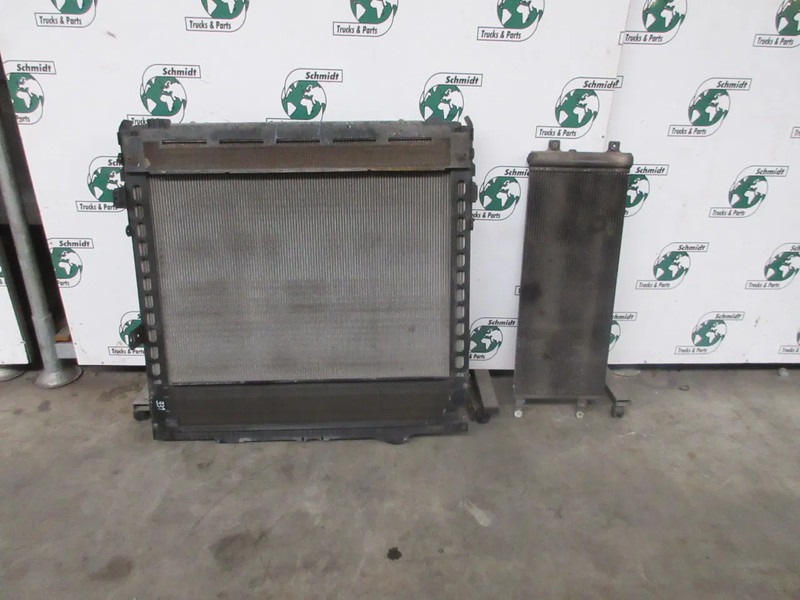 DAF 2125896 RADIATEUR DAF XF 460 EURO 6 - Bộ tản nhiệt cho Xe tải: hình 2 DAF 2125896 RADIATEUR DAF XF 460 EURO 6 - Bộ tản nhiệt cho Xe tải: hình 2