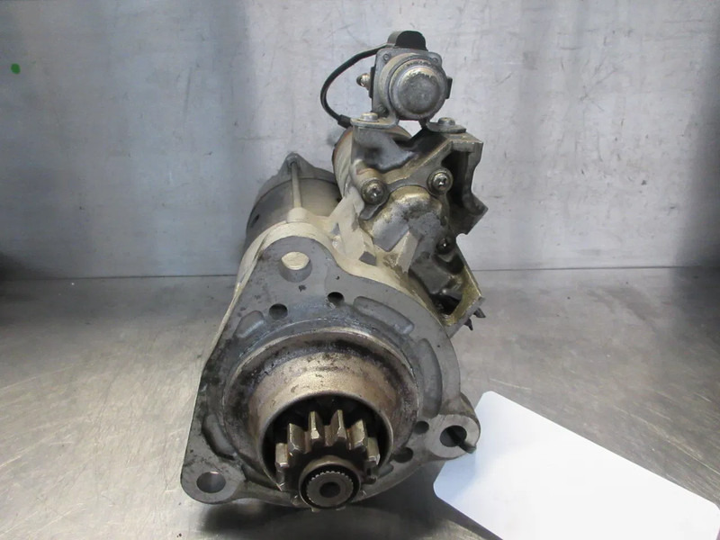 MAN 51.26201-7306 STARTMOTOR MAN TGX 18.510 EURO 6 MODEL 2022 - Bộ đề cho Xe tải: hình 2 MAN 51.26201-7306 STARTMOTOR MAN TGX 18.510 EURO 6 MODEL 2022 - Bộ đề cho Xe tải: hình 2