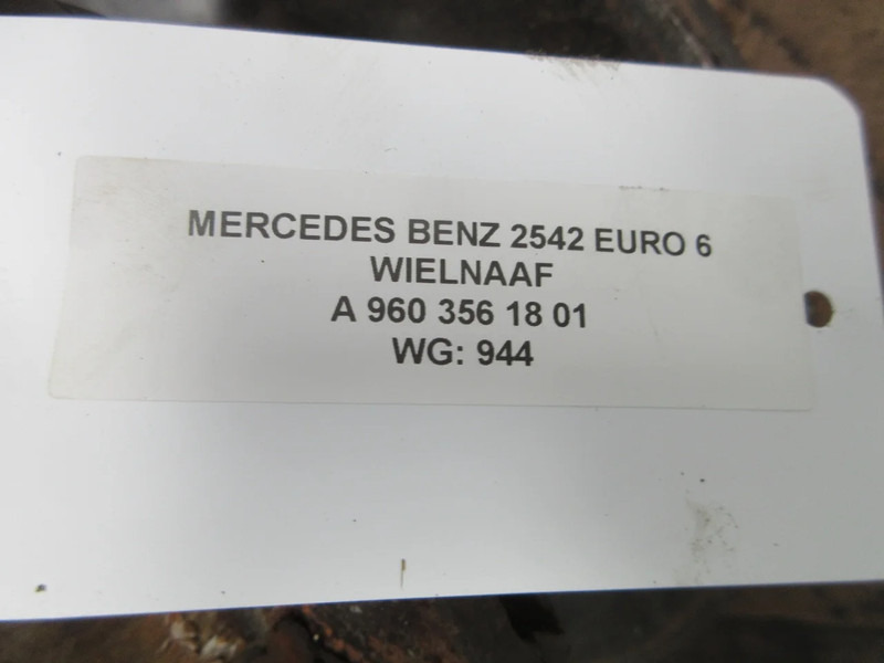 Mercedes-Benz A 960 356 18 01 // A 946 356 02 01 WIELNAAF MERCEDES 2542 EURO 6 MODEL 2018 - Ổ bánh lái cho Xe tải: hình 5 Mercedes-Benz A 960 356 18 01 // A 946 356 02 01 WIELNAAF MERCEDES 2542 EURO 6 MODEL 2018 - Ổ bánh lái cho Xe tải: hình 5