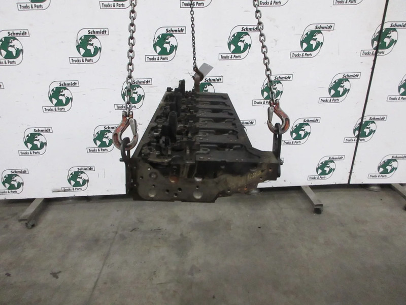 Renault 7422783517 CILINDERKOP ZONDER KLEPEN RENAULT T 430 EURO 6 - Khối xi lanh cho Xe tải: hình 4 Renault 7422783517 CILINDERKOP ZONDER KLEPEN RENAULT T 430 EURO 6 - Khối xi lanh cho Xe tải: hình 4