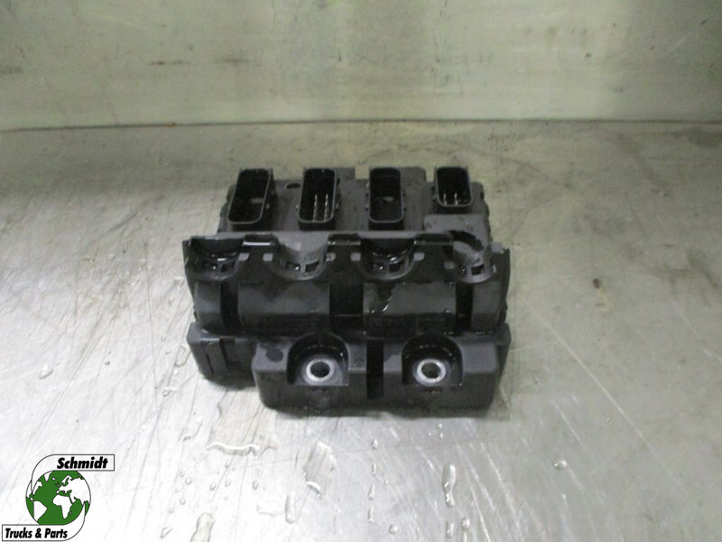 Scania G450 2308099 ELC4 MODULE EURO 6 - Linh kiện điện cho Xe tải: hình 1 Scania G450 2308099 ELC4 MODULE EURO 6 - Linh kiện điện cho Xe tải: hình 1