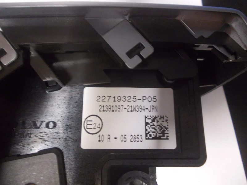 Volvo 22719325 // 21391097 SCHAKELMODULEN VOLVO FM 4 MODEL 2023 - Linh kiện điện cho Xe tải: hình 5 Volvo 22719325 // 21391097 SCHAKELMODULEN VOLVO FM 4 MODEL 2023 - Linh kiện điện cho Xe tải: hình 5